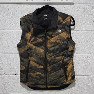 The North Face Puffer Camo Vest